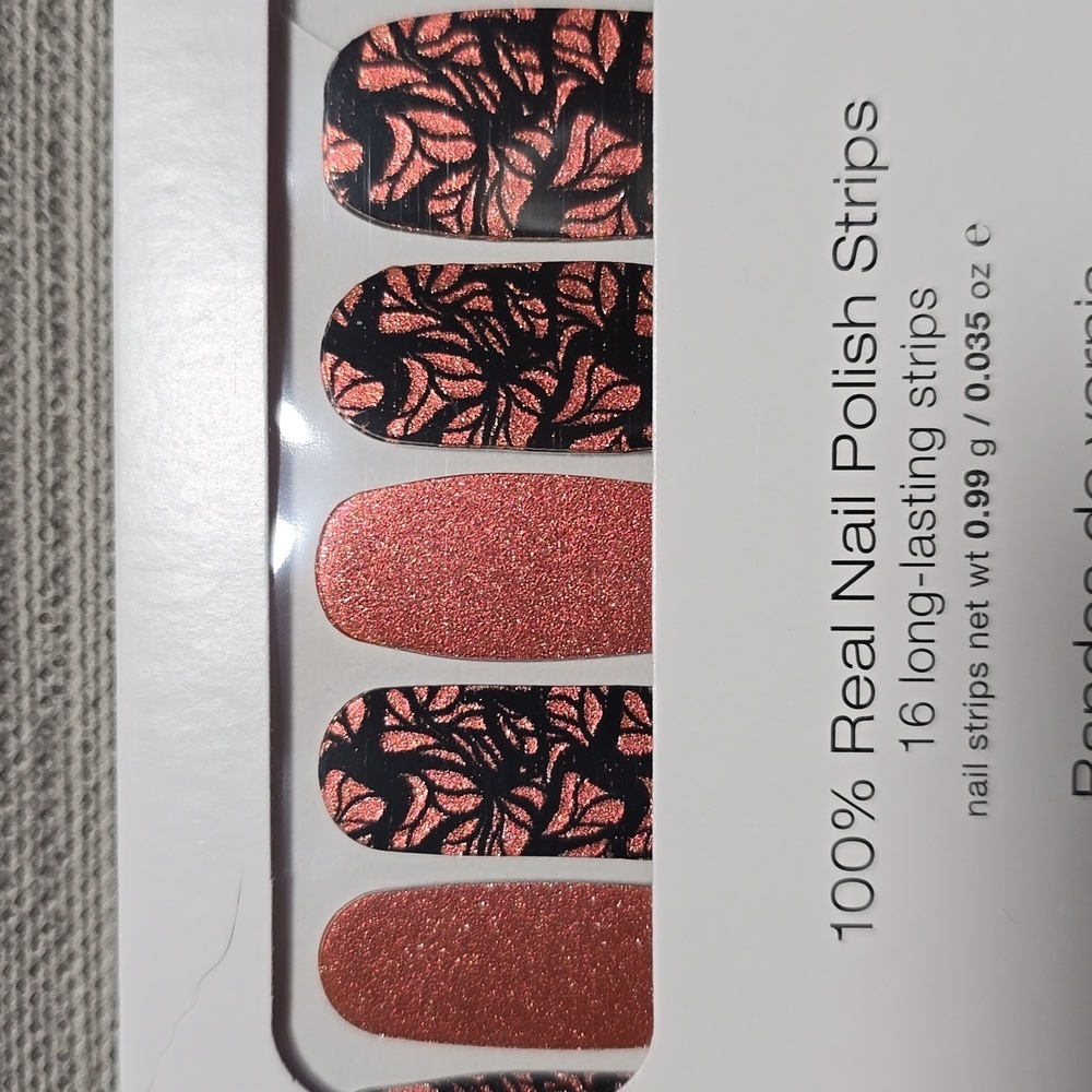 Color street 100% real nail polish strips fall leaves - Picture 3 of 4